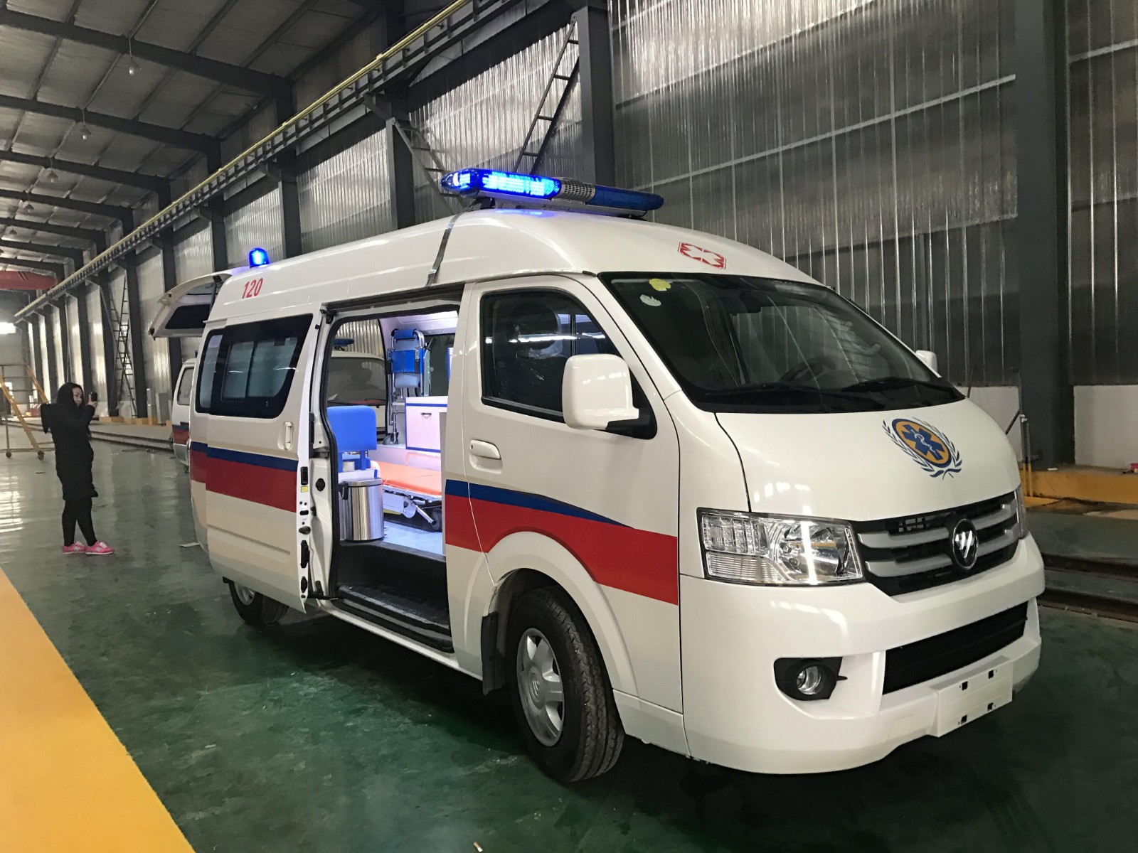 昌吉救护车转院